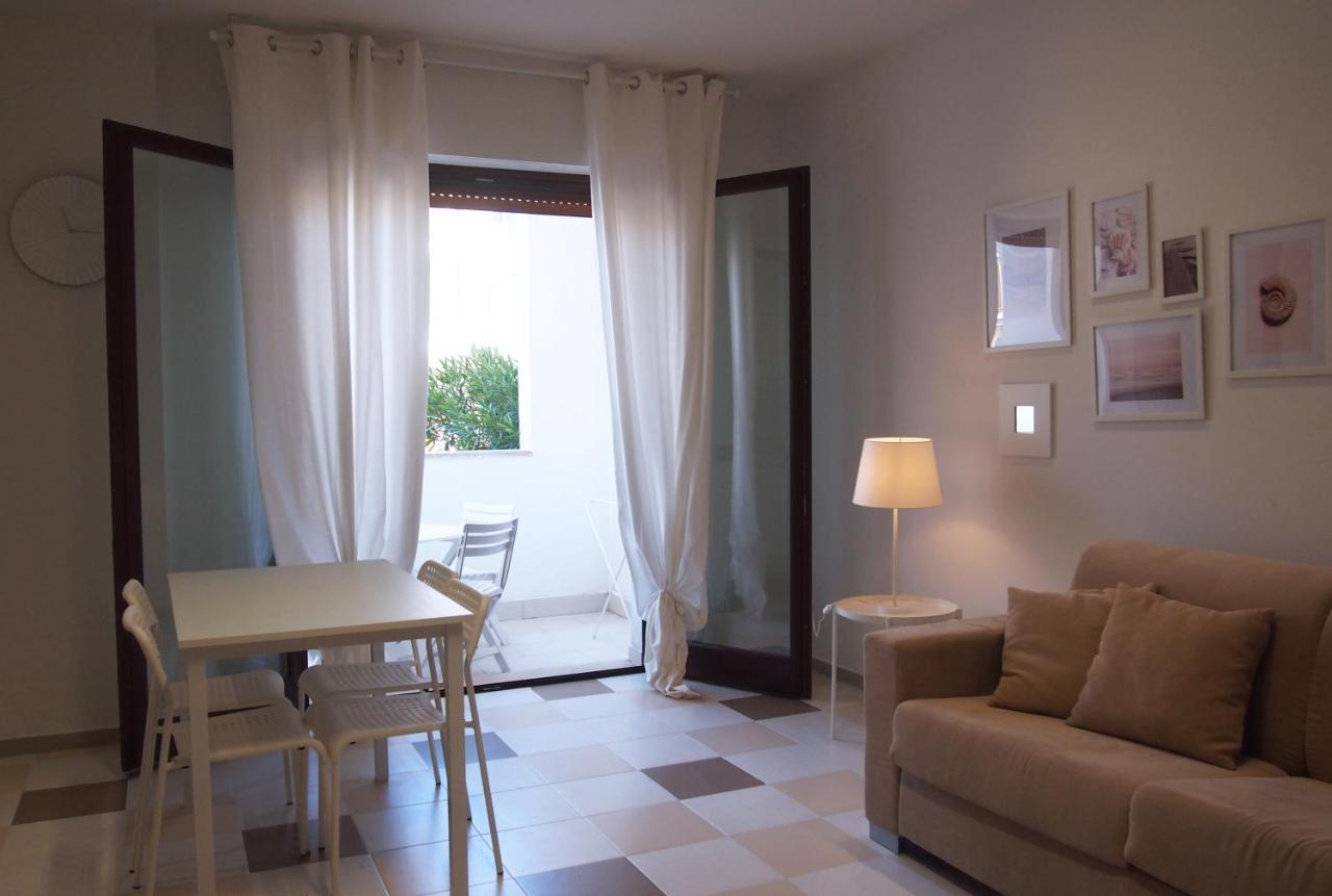 Le Rose Beach & Suites Appartamenti Fronte Mare A Villarosa Martinsicuro Kültér fotó